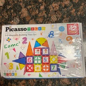 Picasso tiles 42 piece